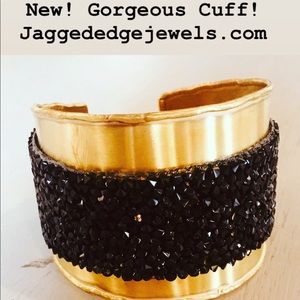 Gorgeous Cuff!! Handmade jewelry by myself!